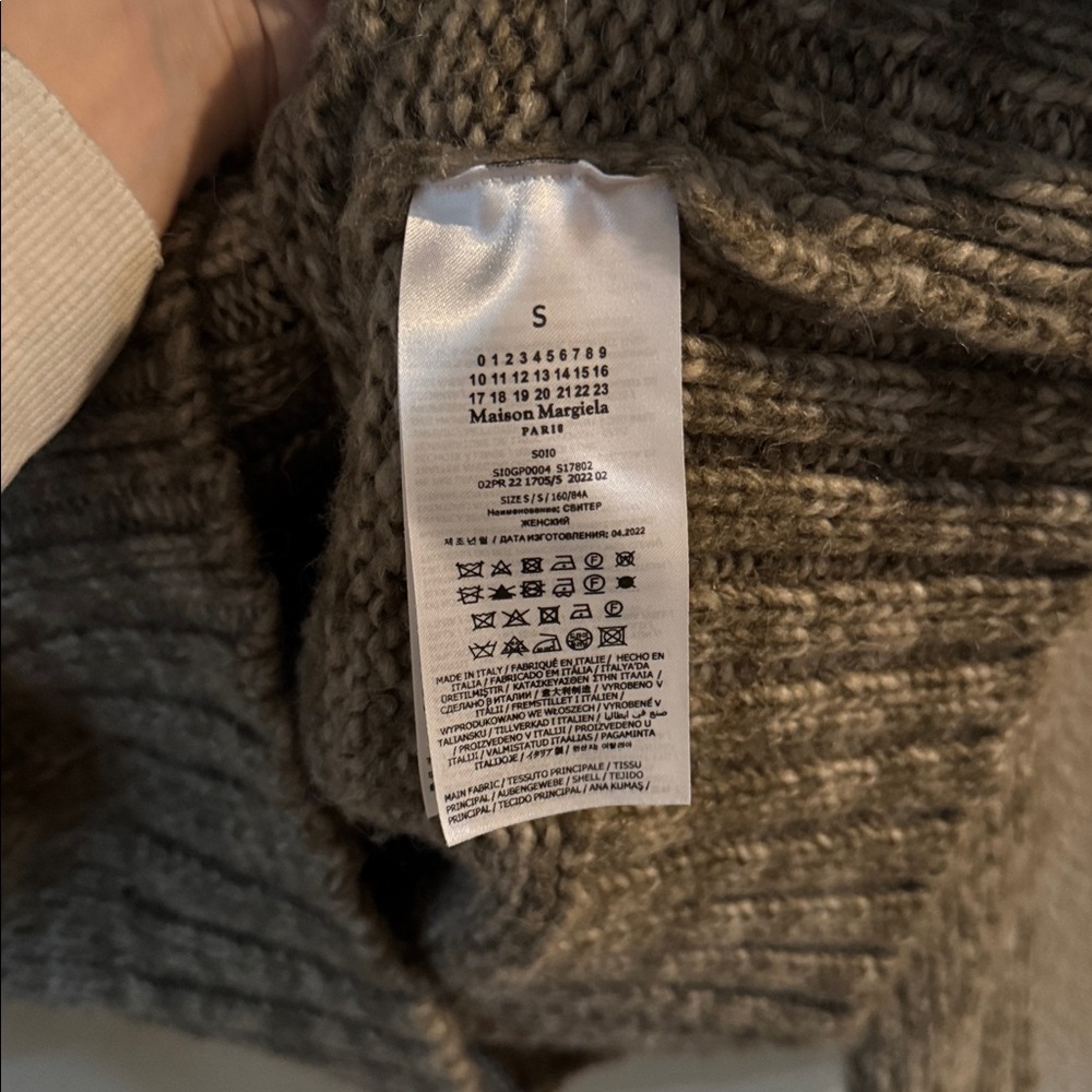 Maison Margiela Button Down Chunky Cardigan - Picture 8 of 11
